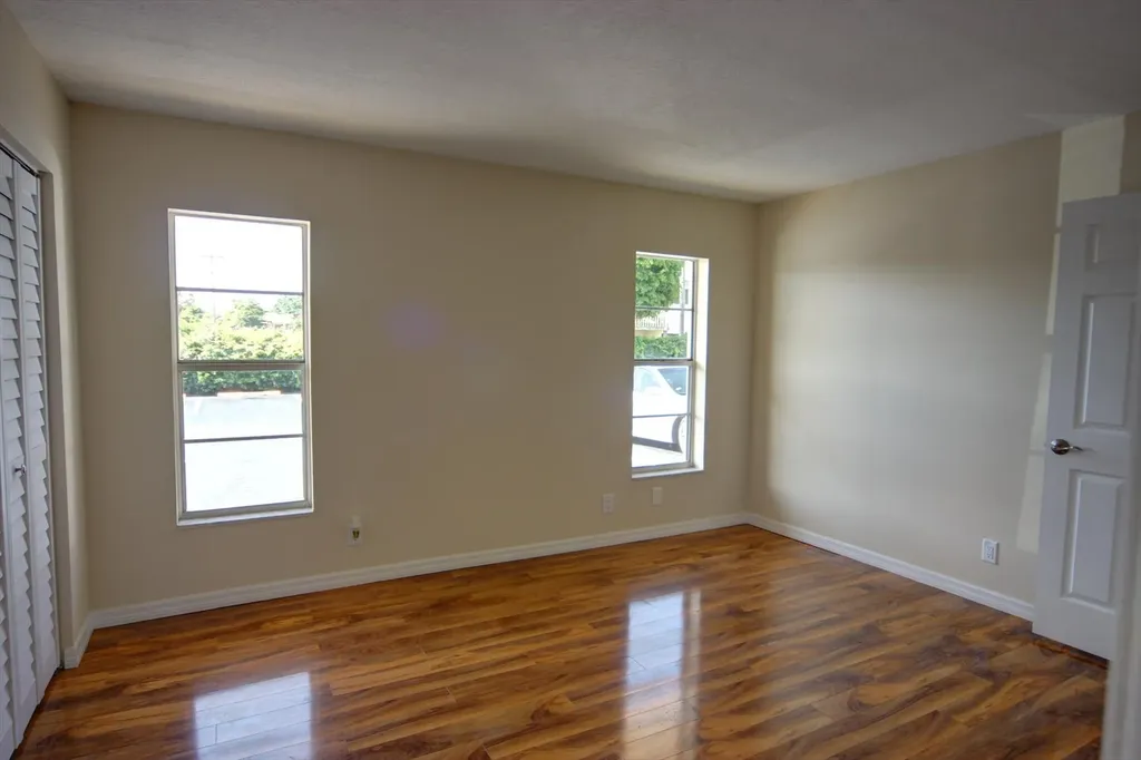 342 Southwind Drive North Palm Beach FL 33408