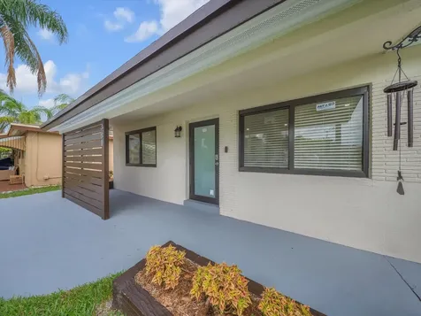 381 NE 43rd Court Oakland Park FL 33334