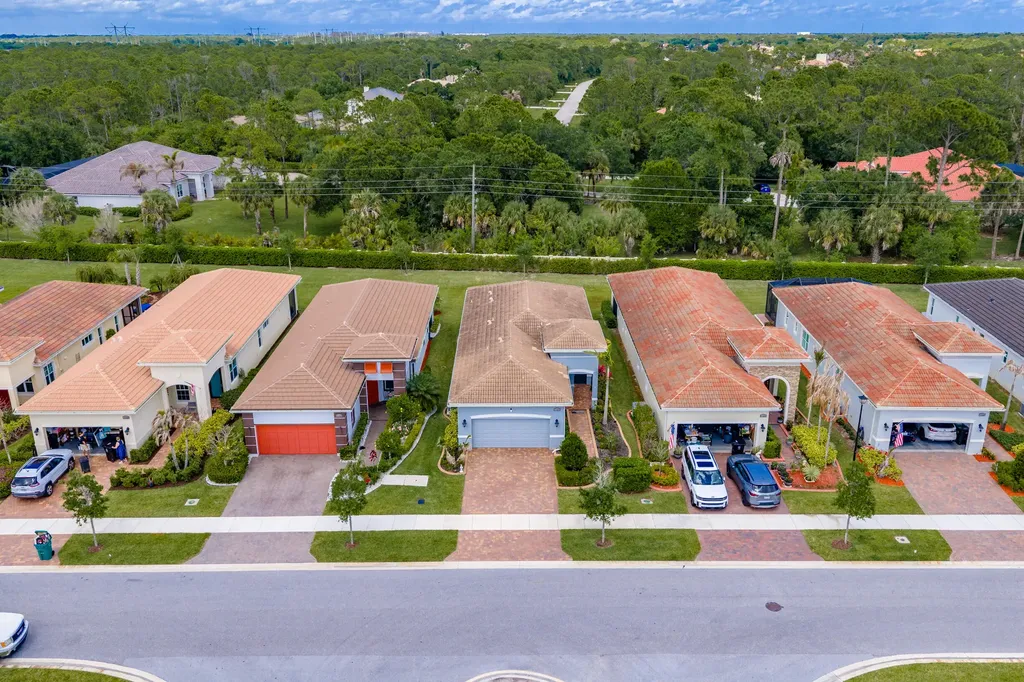 11437 SW Visconti Way Port St Lucie FL 34986