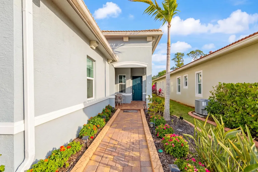 11437 SW Visconti Way Port St Lucie FL 34986