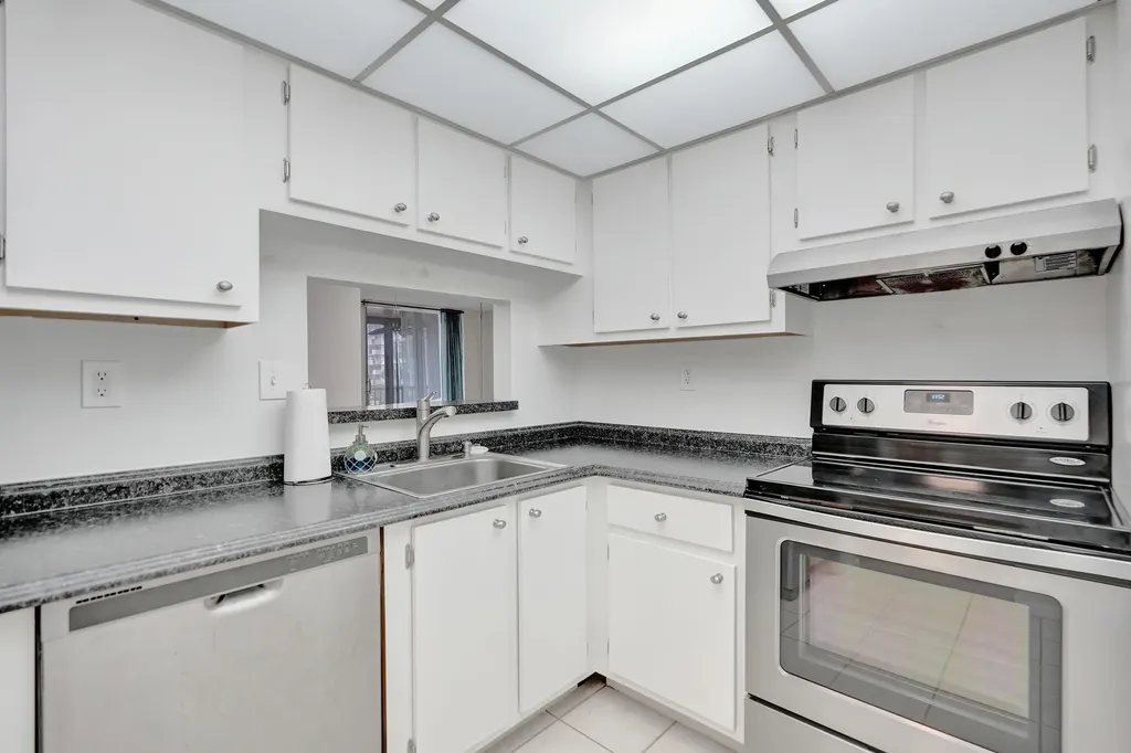 740 S Federal Highway Pompano Beach FL 33062