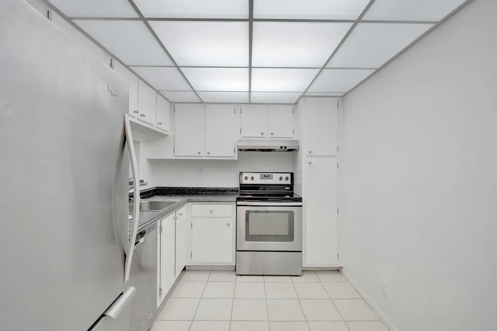 740 S Federal Highway Pompano Beach FL 33062