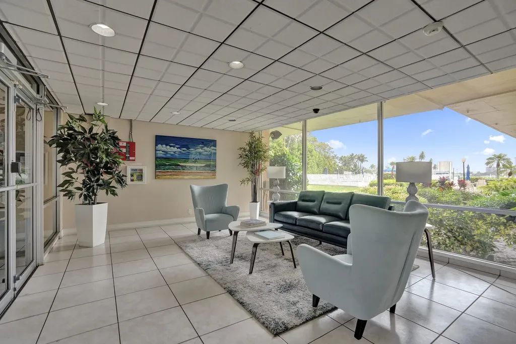 740 S Federal Highway Pompano Beach FL 33062