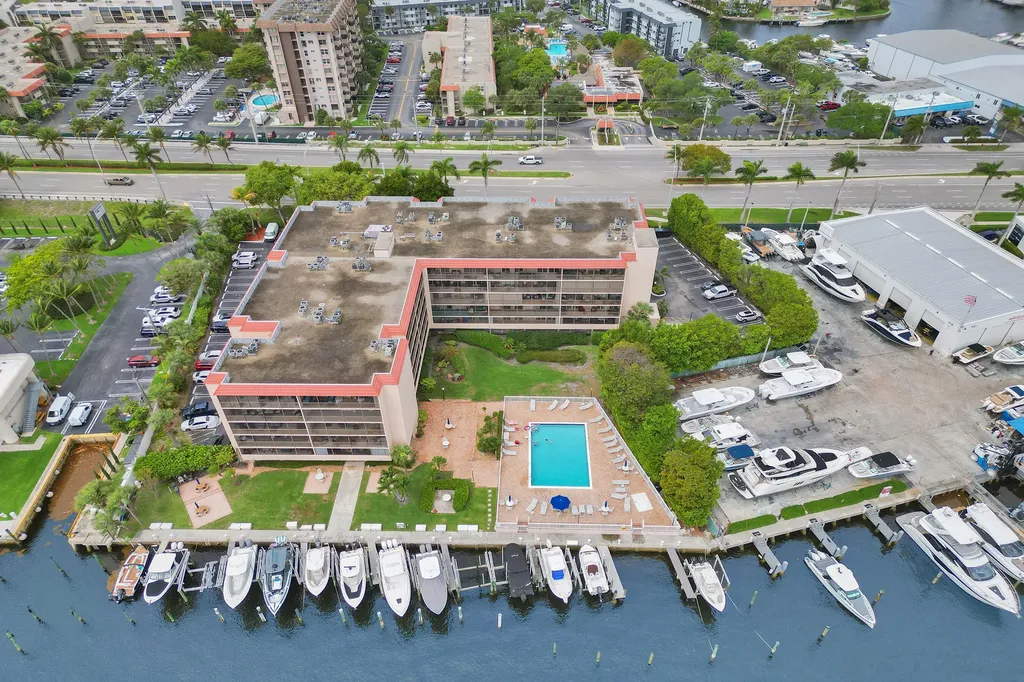 740 S Federal Highway Pompano Beach FL 33062