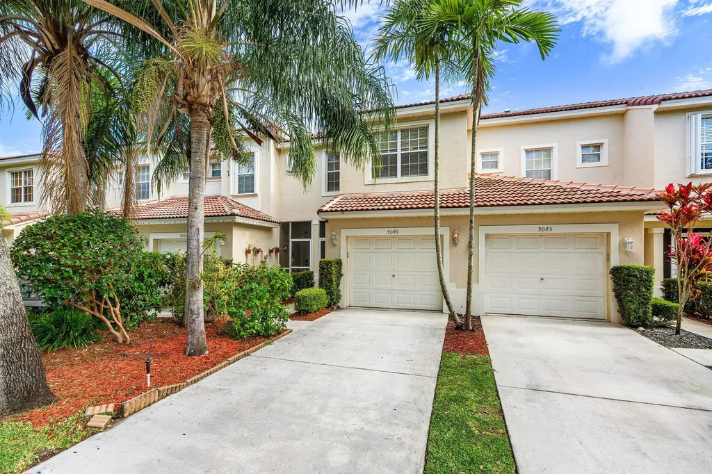 9049 Tremezzo Lane Boynton Beach FL 33472