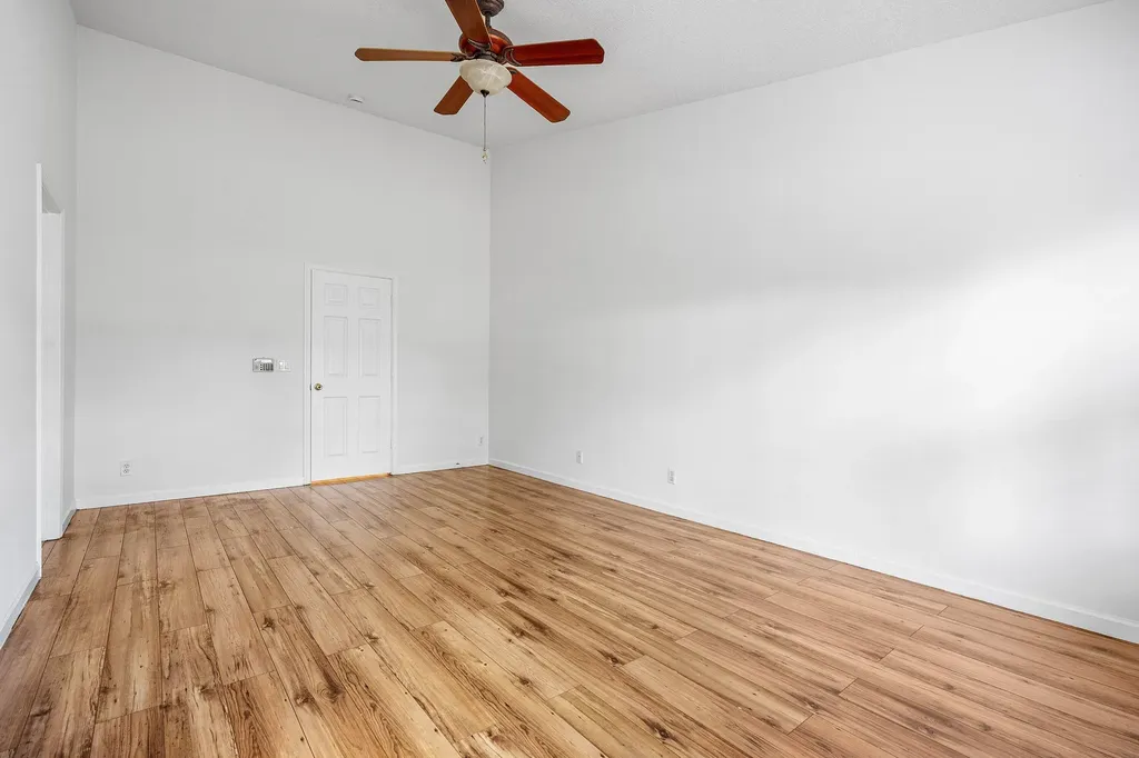 9049 Tremezzo Lane Boynton Beach FL 33472