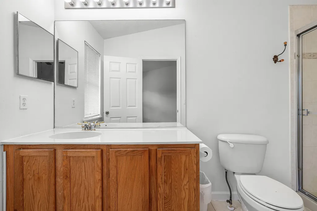 9049 Tremezzo Lane Boynton Beach FL 33472