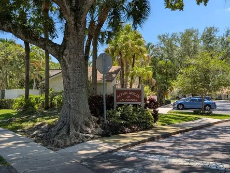 1031 NW 79th Avenue Plantation FL 33322
