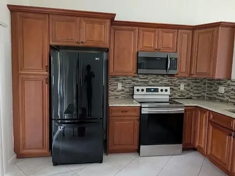 1031 NW 79th Avenue Plantation FL 33322