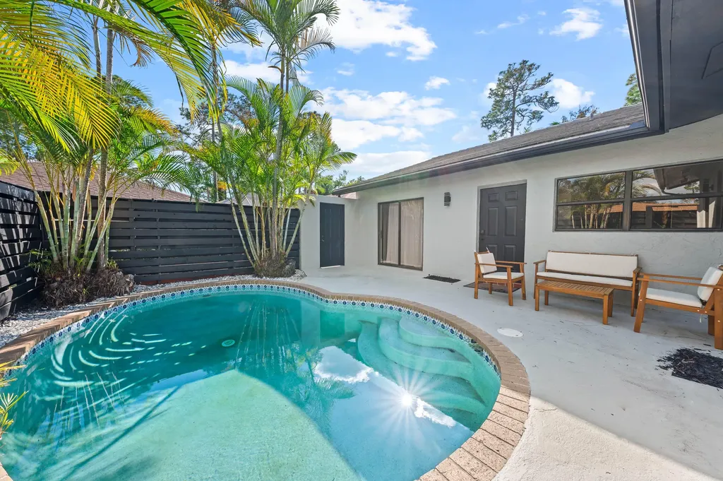1277 Periwinkle Place Wellington FL 33414