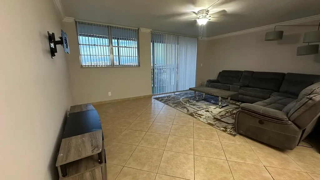 3300 W Rolling Hills Circle Davie FL 33328