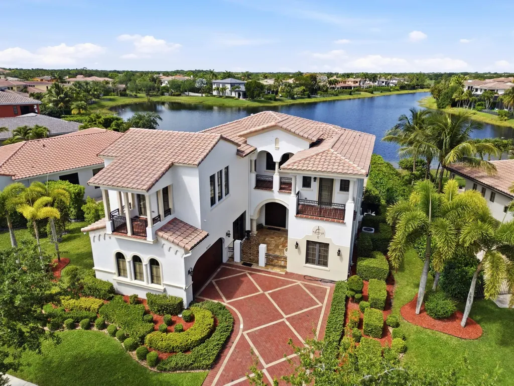 8289 Emerald Avenue Parkland FL 33076
