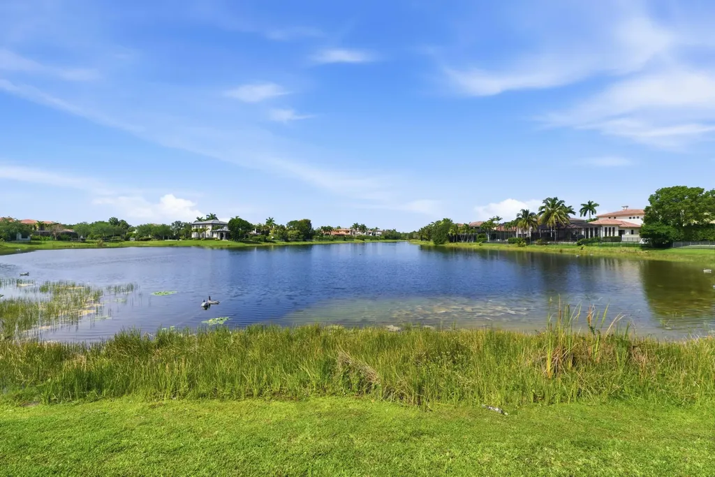 8289 Emerald Avenue Parkland FL 33076