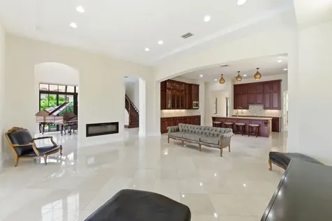 8289 Emerald Avenue Parkland FL 33076