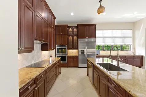 8289 Emerald Avenue Parkland FL 33076
