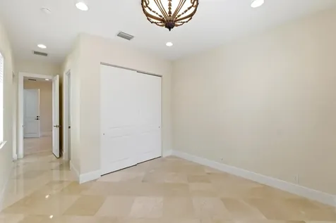 8289 Emerald Avenue Parkland FL 33076