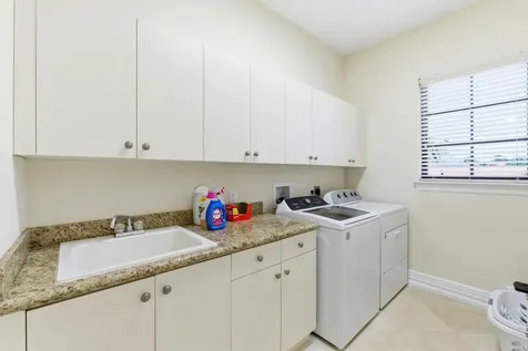 8289 Emerald Avenue Parkland FL 33076