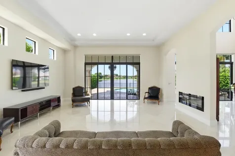 8289 Emerald Avenue Parkland FL 33076