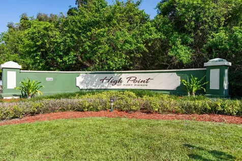 1234 S Lakes End Drive Fort Pierce FL 34982