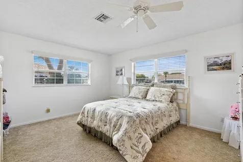 1234 S Lakes End Drive Fort Pierce FL 34982