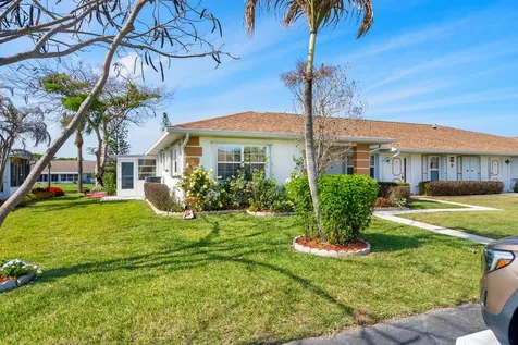 1234 S Lakes End Drive Fort Pierce FL 34982