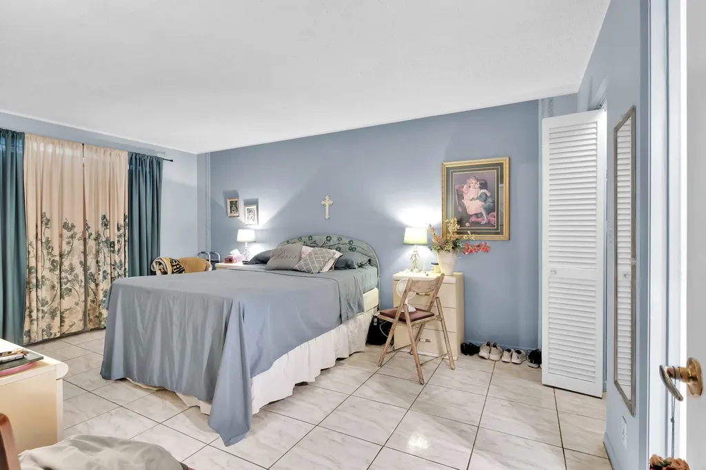 711 Lori Drive Palm Springs FL 33461