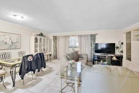 711 Lori Drive Palm Springs FL 33461