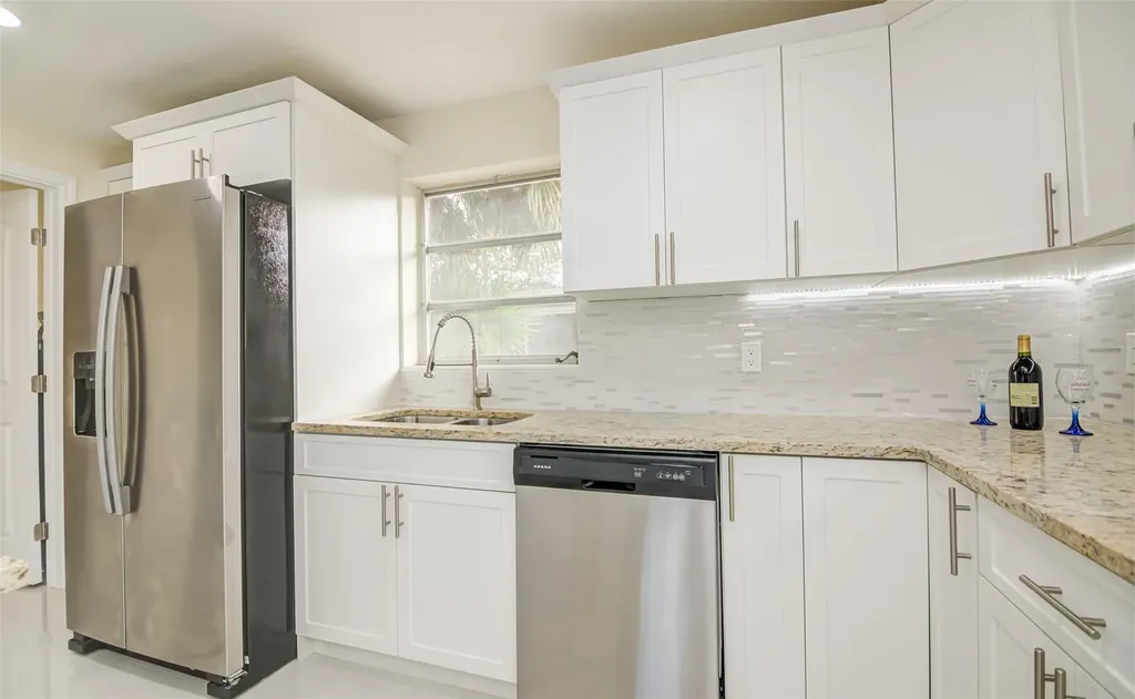 3105 18th Street Vero Beach FL 32960