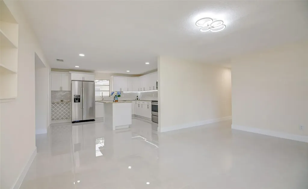 3105 18th Street Vero Beach FL 32960
