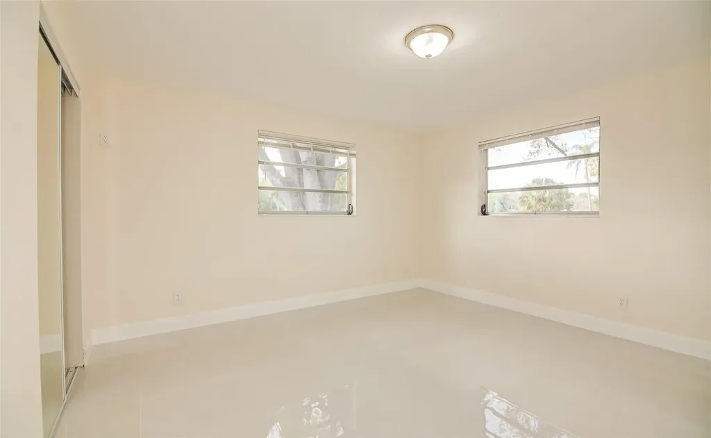 3105 18th Street Vero Beach FL 32960