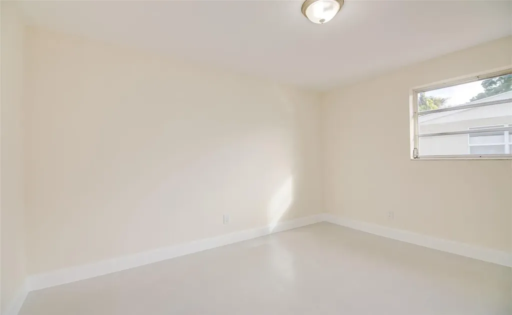 3105 18th Street Vero Beach FL 32960