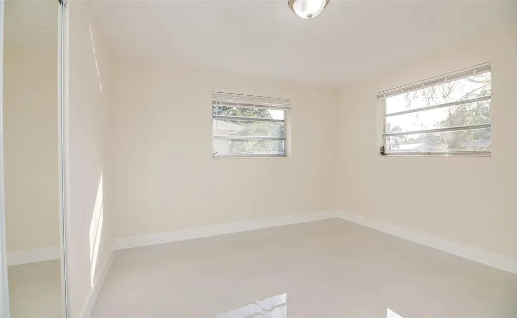 3105 18th Street Vero Beach FL 32960