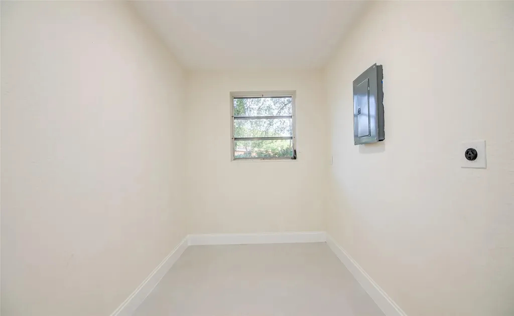 3105 18th Street Vero Beach FL 32960