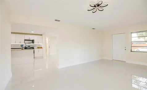 3105 18th Street Vero Beach FL 32960