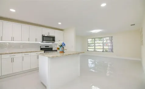 3105 18th Street Vero Beach FL 32960