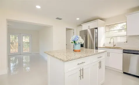 3105 18th Street Vero Beach FL 32960