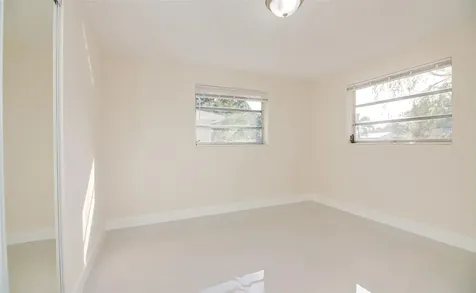 3105 18th Street Vero Beach FL 32960