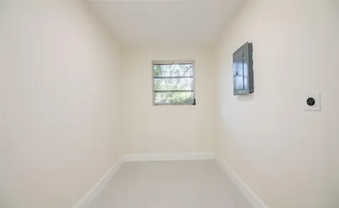 3105 18th Street Vero Beach FL 32960