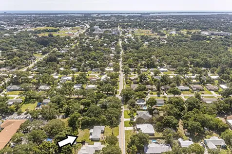 2616 15th Street Vero Beach FL 32960