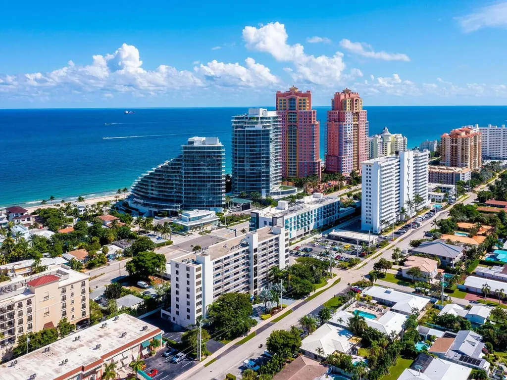 2300 NE 33rd Avenue Fort Lauderdale FL 33305