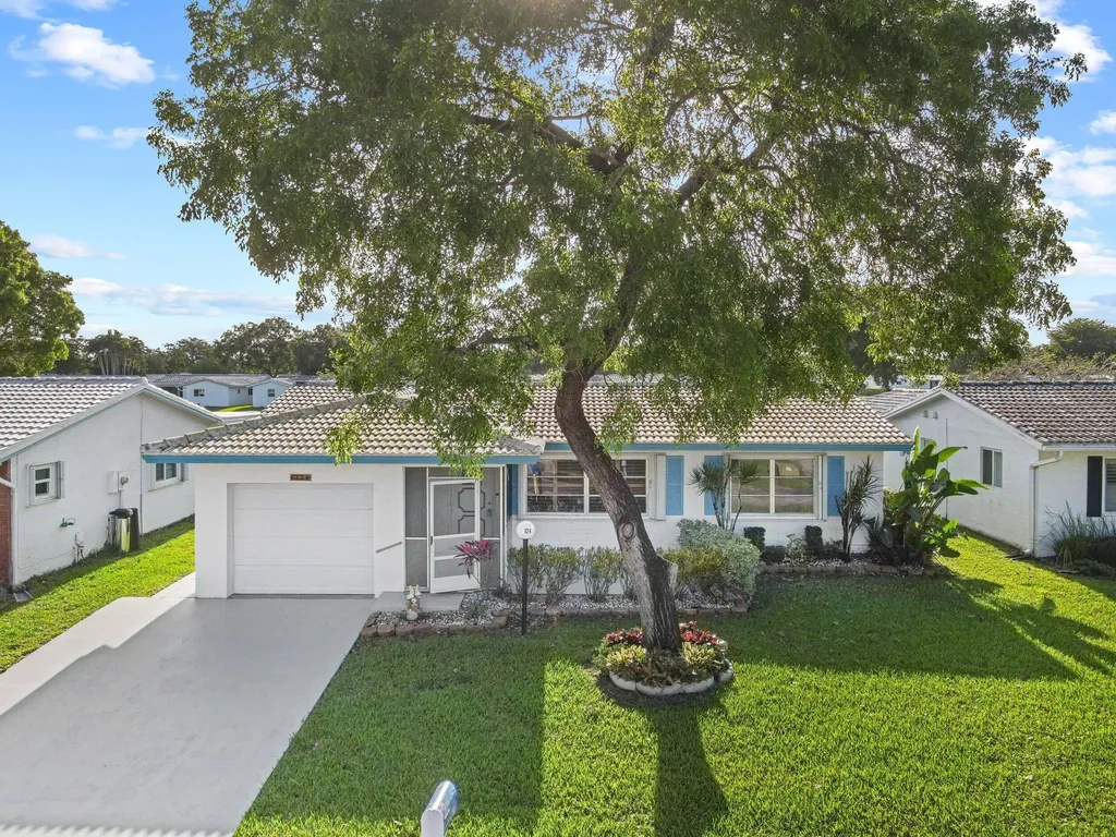 1124 NW 90th Way Plantation FL 33322