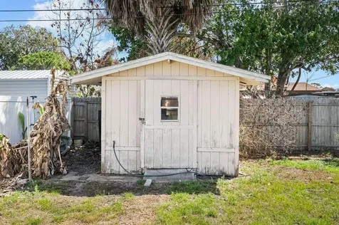 2514 SE Washington Street Stuart FL 34997