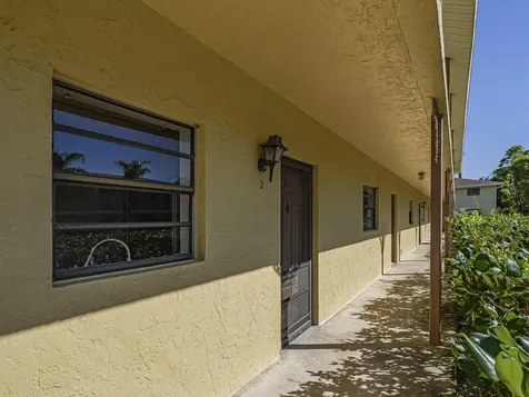 400 18th Street Vero Beach FL 32960