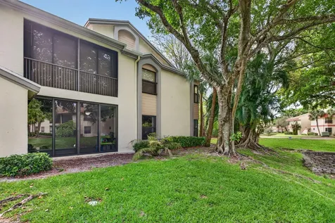 4483 Carambola Circle S Coconut Creek FL 33066