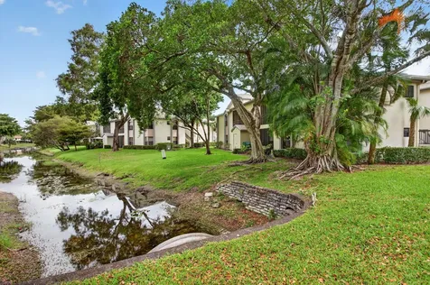 4483 Carambola Circle S Coconut Creek FL 33066