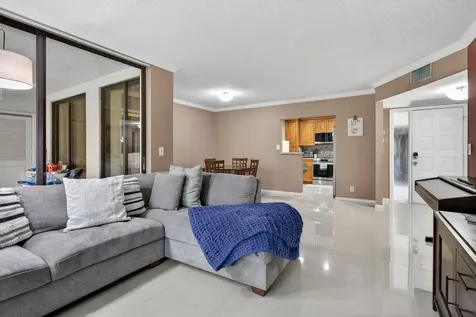 4483 Carambola Circle S Coconut Creek FL 33066
