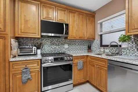 4483 Carambola Circle S Coconut Creek FL 33066
