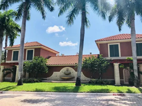 11750 St Andrews Place Wellington FL 33414