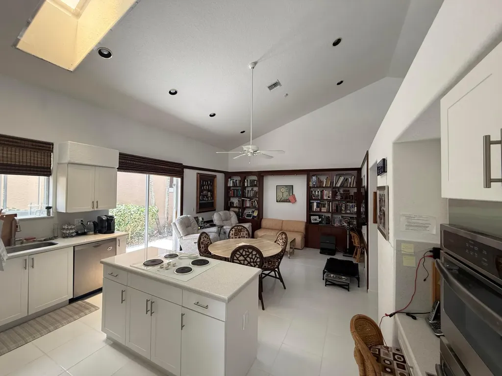6350 Evian Place Boynton Beach FL 33437