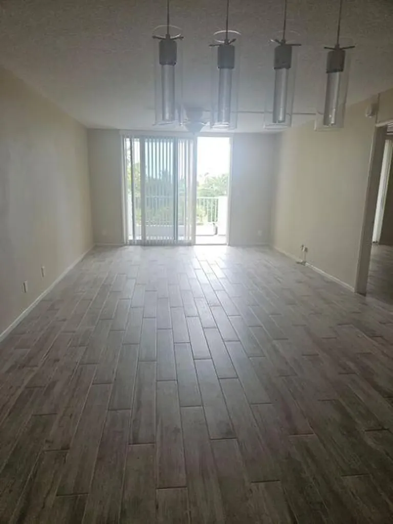 1421 S Ocean Boulevard Pompano Beach FL 33062